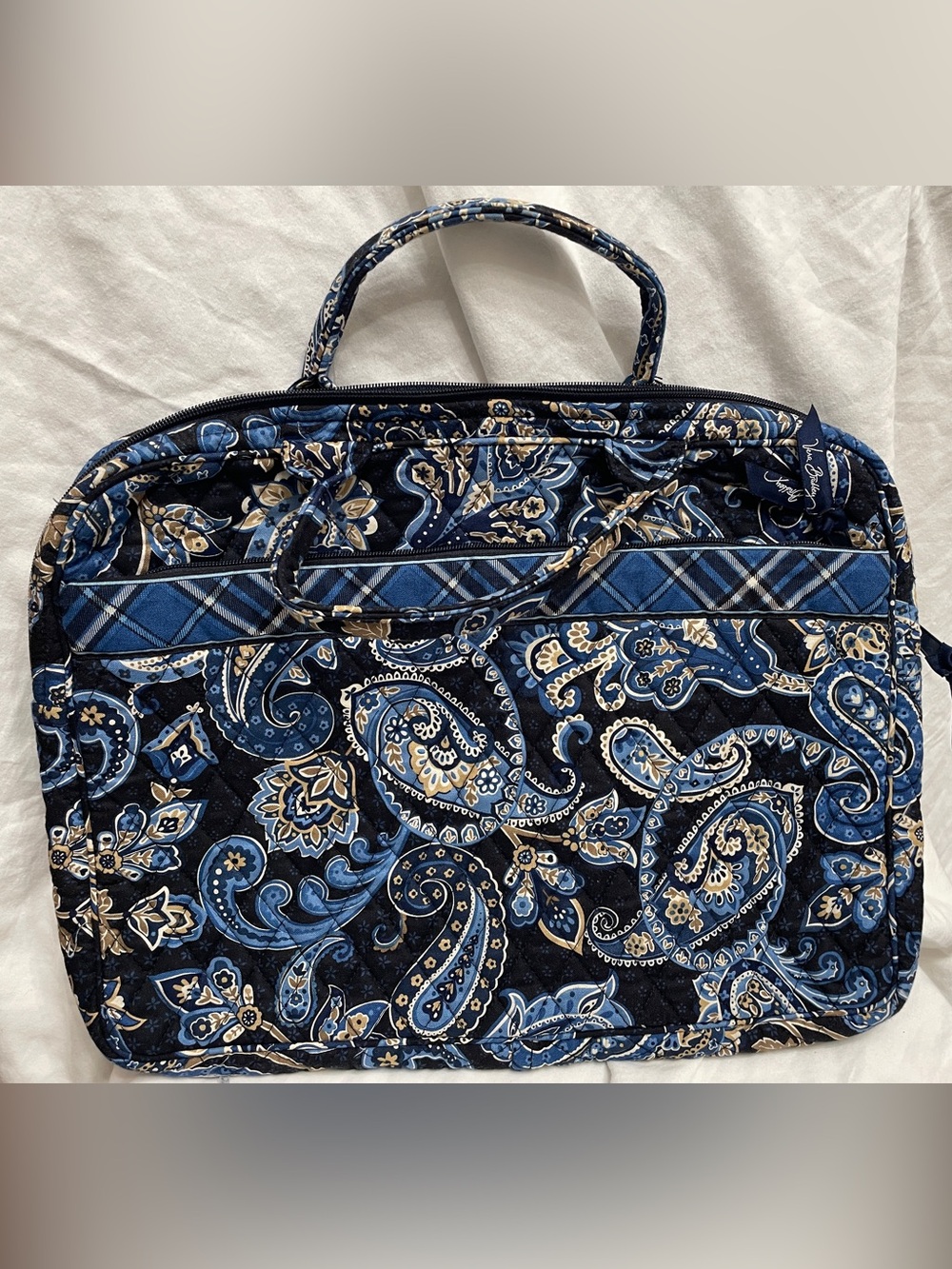 Vera Bradley Retired Windsor Navy Quilted Laptop Tote